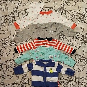 3m bundle of baby clothes from Carter's
